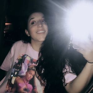 Meet your Posher, Chrysalisse